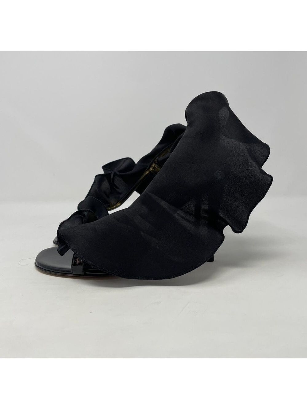 Alexandre Vauthier Penelope Ruffled Organza & Patent Leather Heeled Sandals - Picture 9 of 14